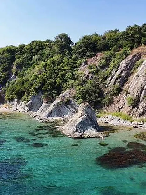 Çanakkale Gelibolu Bolayır kıyısı ve berrak denizi